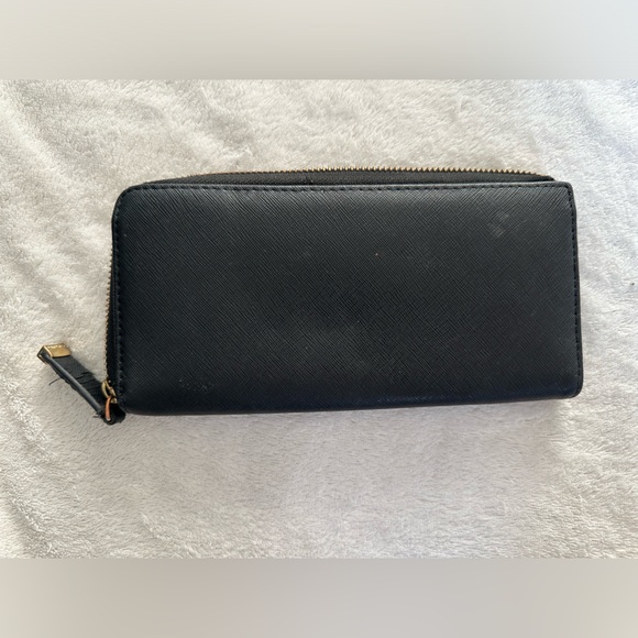 Calvin Klein wallet - Picture 2 of 4